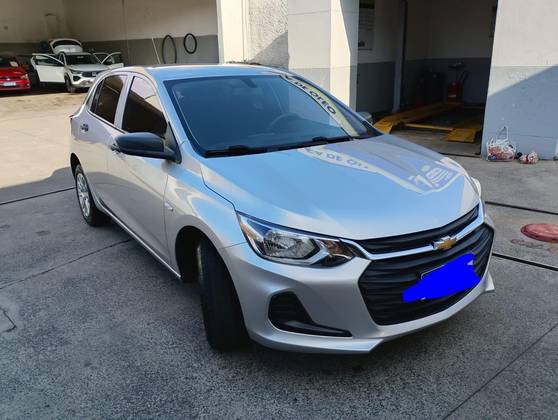 CHEVROLET ONIX 1.0 TURBO FLEX AUTOMÁTICO CHEVROLET ONIX 1.0 TURBO FLEX AUTOMÁTICO